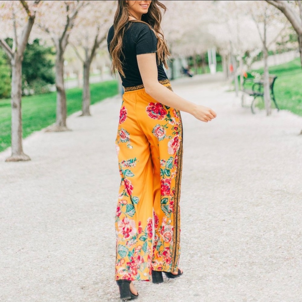 Jealous Tomato Floral Print Wide Leg Pants - Picture 14 of 17